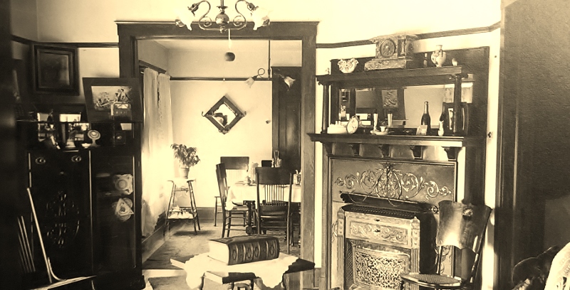 1898 house parlor to dining room (800x408) (2)